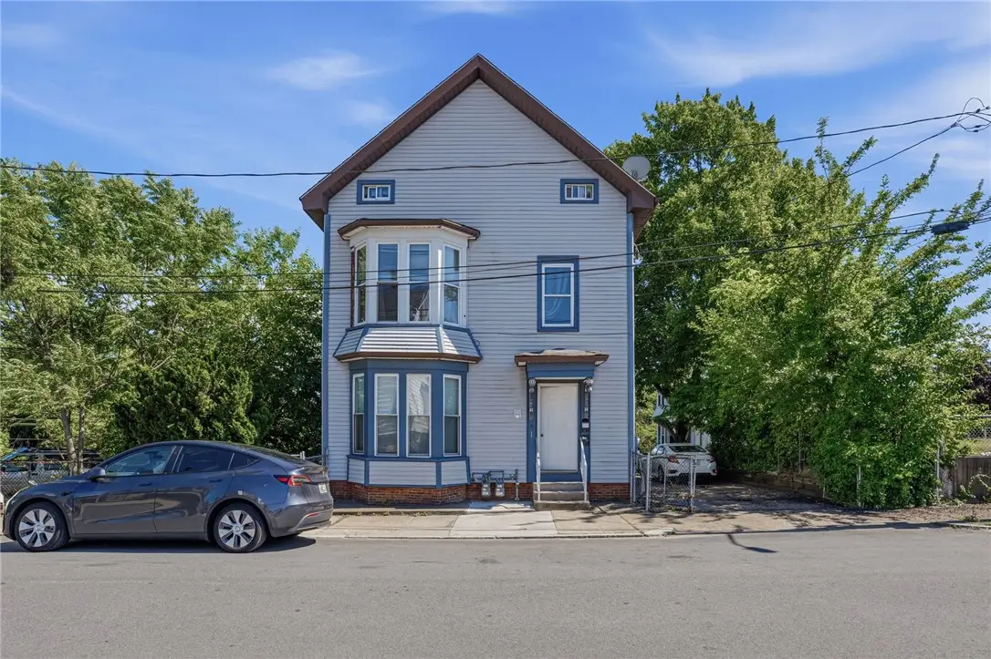 6 Bloomingdale Avenue, Pawtucket, RI 02860 - #1