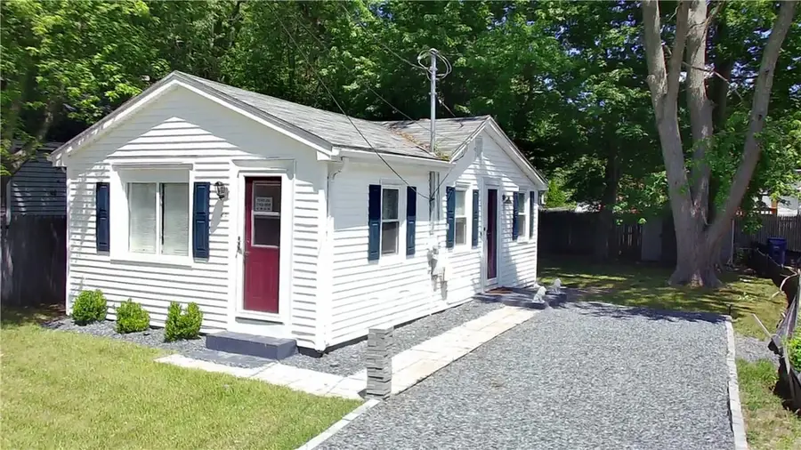 69 Kenway Avenue, Warwick, RI 02889 - #2