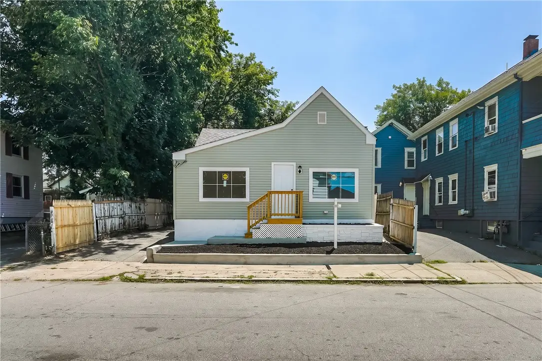 112 Hendrick Street, Providence, RI 02908 - #1