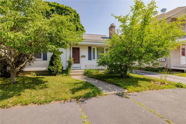 156 Harris Street, Pawtucket, RI 02861