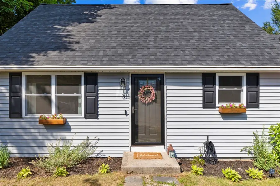 3 Marigold Circle, Providence, RI 02904 - #2