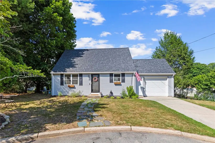 3 Marigold Circle, Providence, RI 02904 - #3