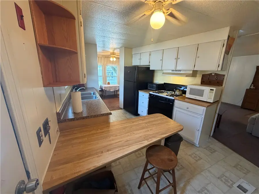 80 Cooper Lane, East Greenwich, RI 02818 - #3