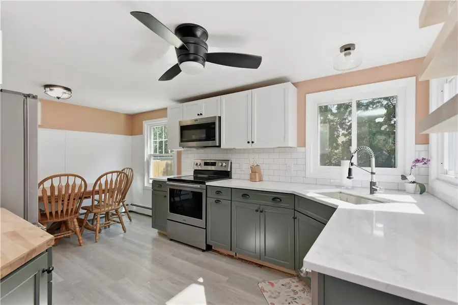 18 Lorraine Avenue, Coventry, RI 02816 - #3