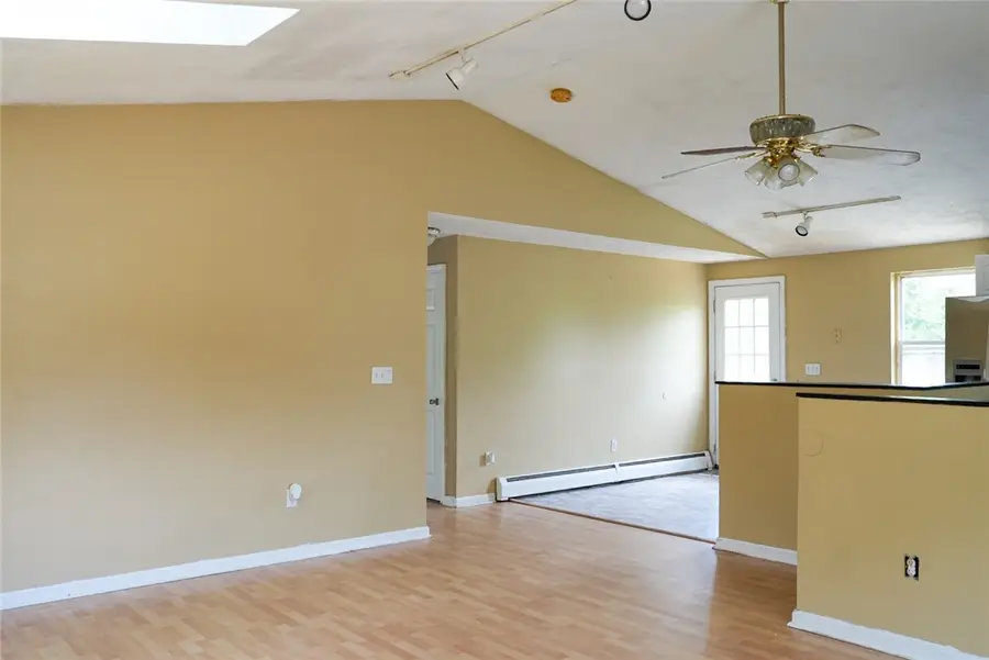 10 Scott Court, Warren, RI 02885 - #3