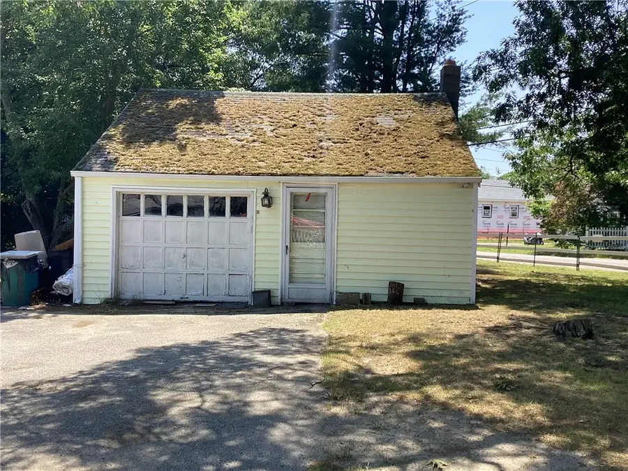 329 Namquid Drive, Warwick, RI 02888 - #2