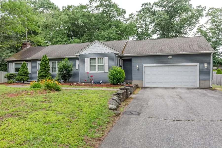 11 Maplecrest Drive, Smithfield, RI 02828 - #3