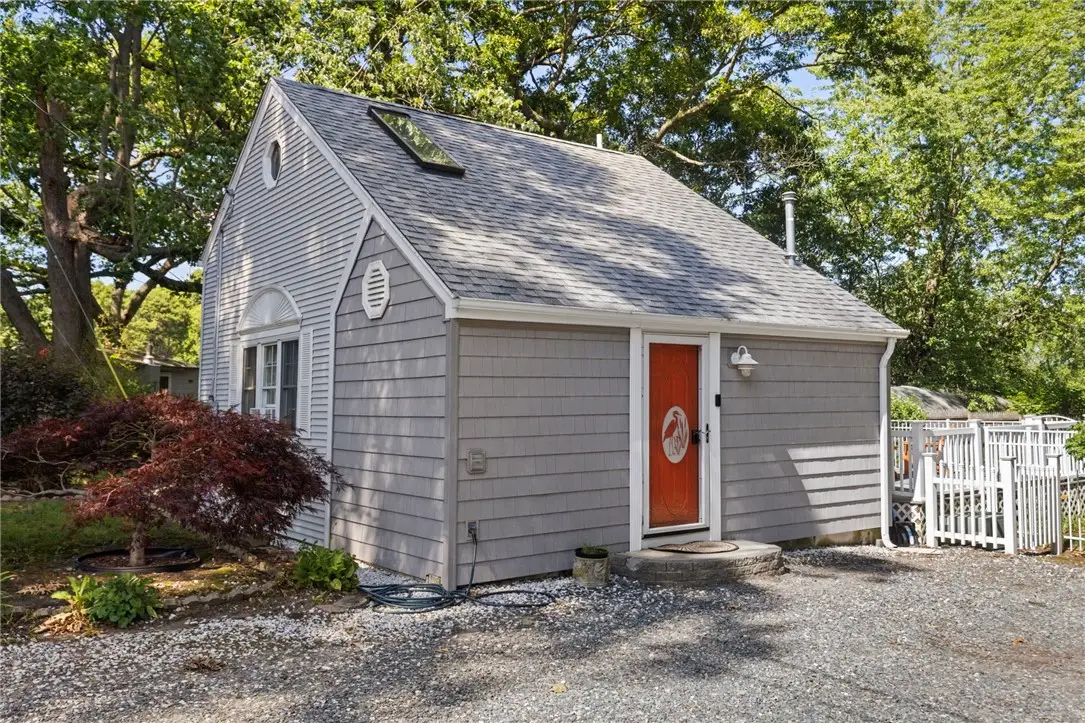 11 N Shore Street, Warwick, RI 02889 - #1