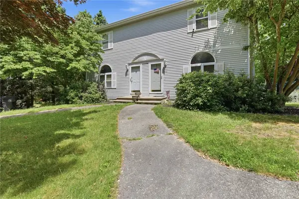 45 Lonsdale Street, West Warwick, RI 02893