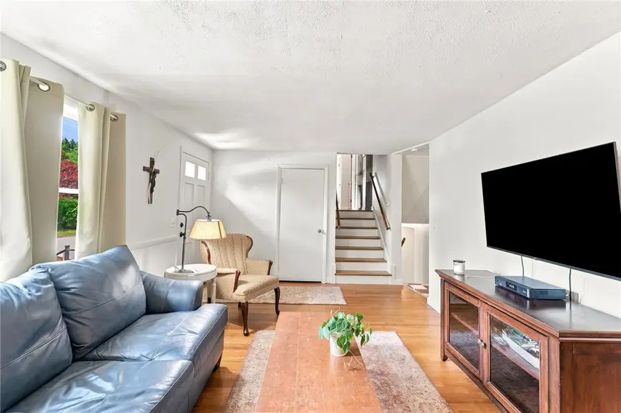 181 Brookside Drive, North Kingstown, RI 02852 - #3