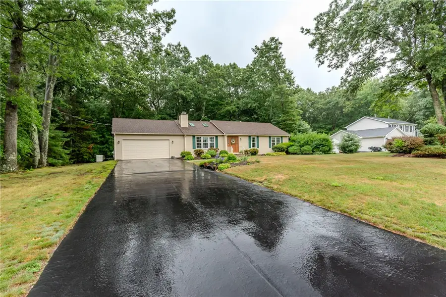 27 Forestwood Drive, Smithfield, RI 02917 - #2