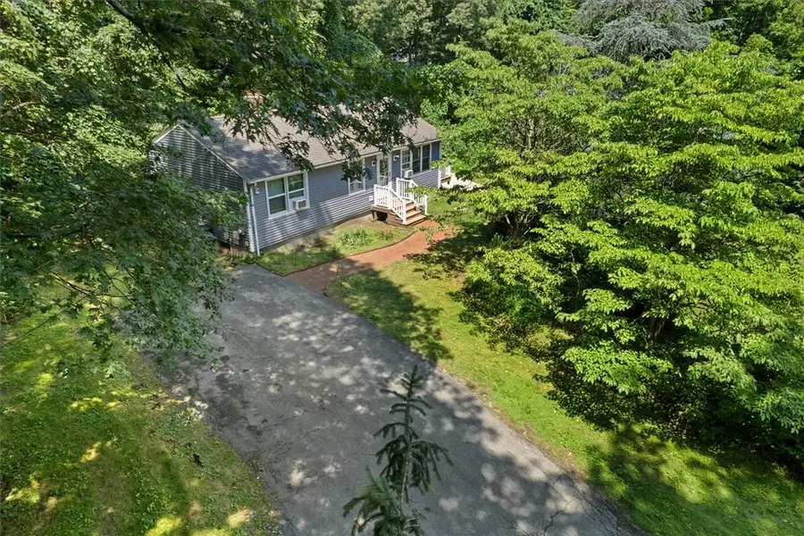 7 Boulder Drive, Johnston, RI 02919 - #2