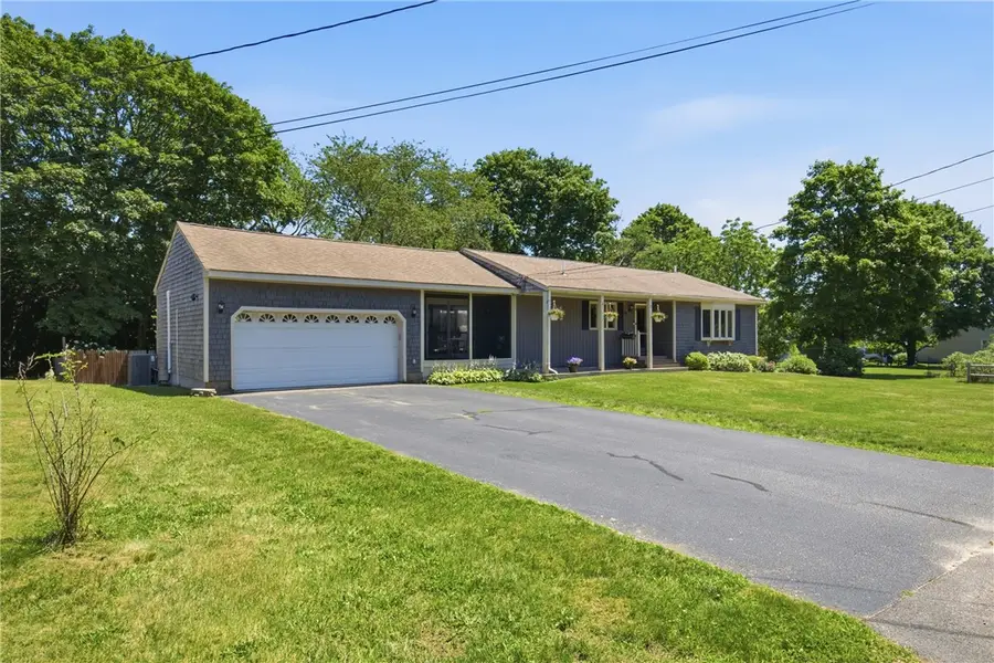 69 Roseland Terrace, Tiverton, RI 02878 - #2