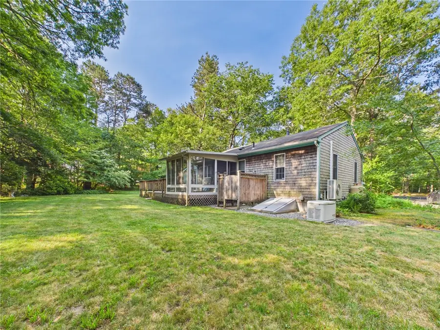 657 Shannock Road, South Kingstown, RI 02879 - #3