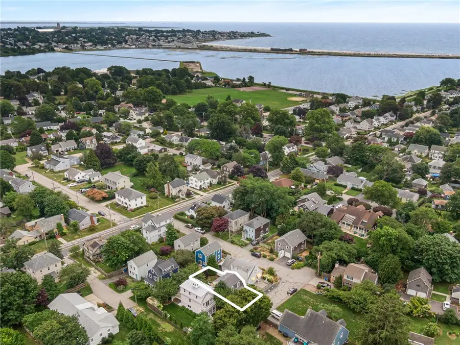 28 Wilbur Avenue, Newport, RI 02840 - #2