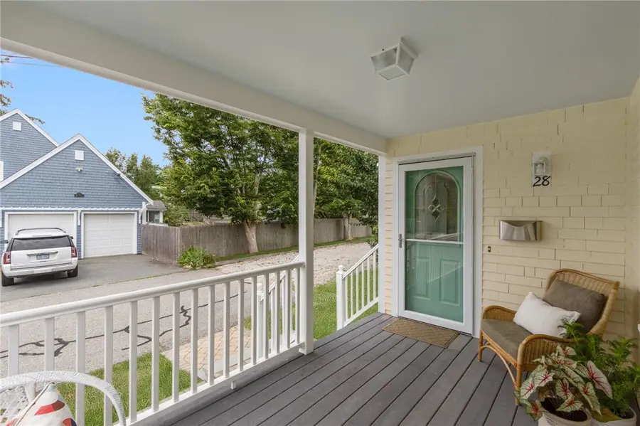 28 Wilbur Avenue, Newport, RI 02840 - #3