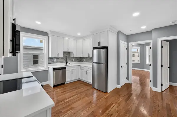 100 Knight Street #5, Providence, RI 02909