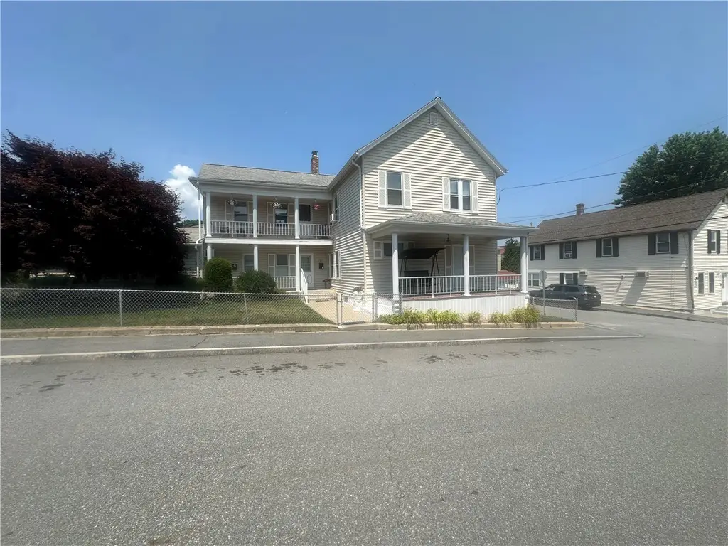 105 Winter Street, Lincoln, RI 02838 - #1