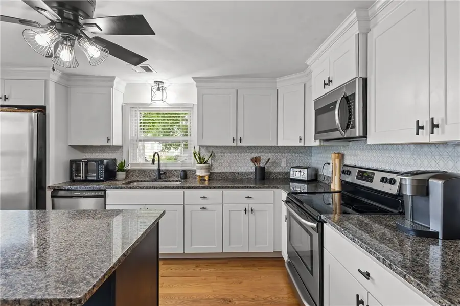 33 Fairhaven Road, Cumberland, RI 02864 - #3