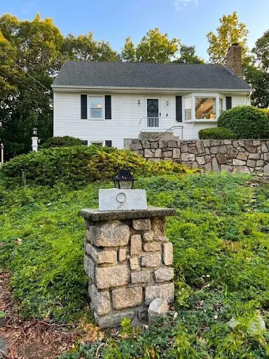 9 Briar Hill Road, North Providence, RI 02904 - #1