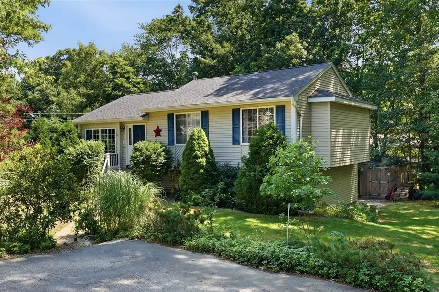 3 Cote Court, Coventry, RI 02816 - #2