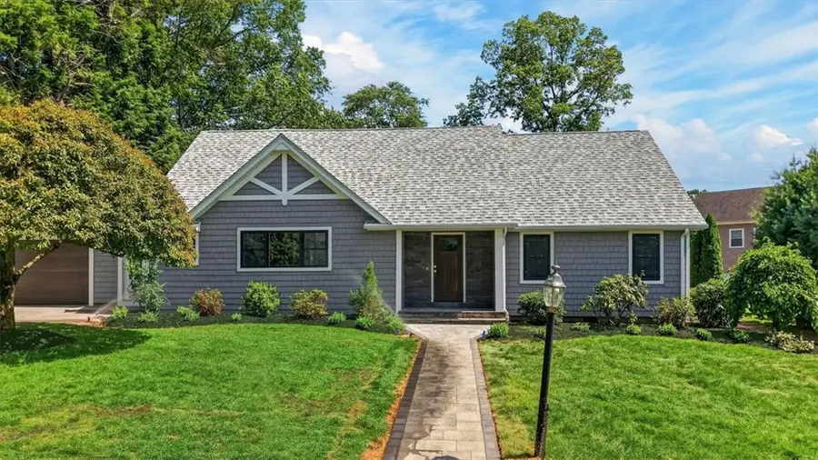 61 Applegate Road, Cranston, RI 02920 - #2