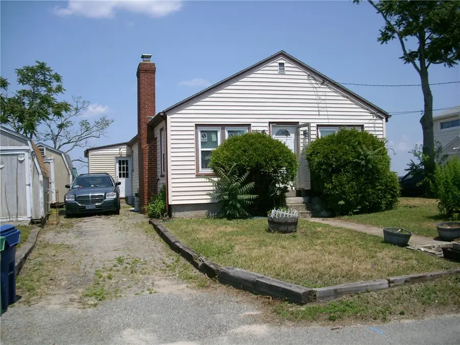 300 Shawomet Avenue, Warwick, RI 02889 - #2