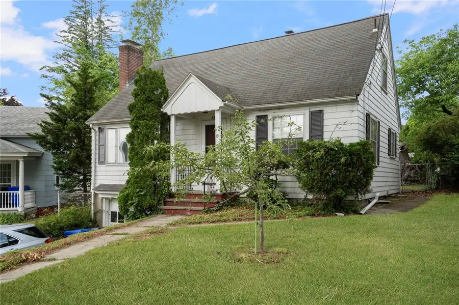 39 Greenfield Avenue, North Providence, RI 02911 - #3