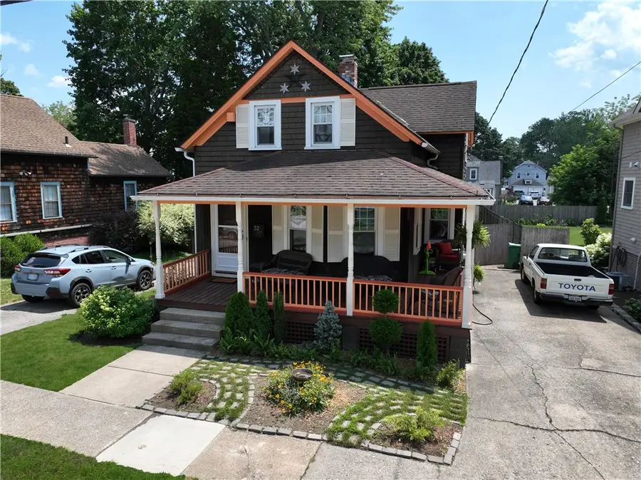 32 South Fair Street, Warwick, RI 02888 - #2