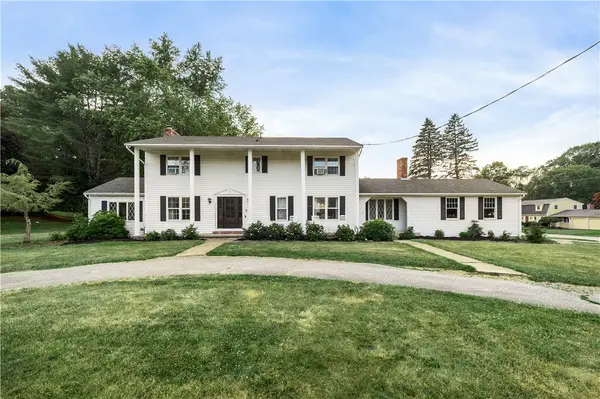 9 Plantation Drive, Cumberland, RI 02864