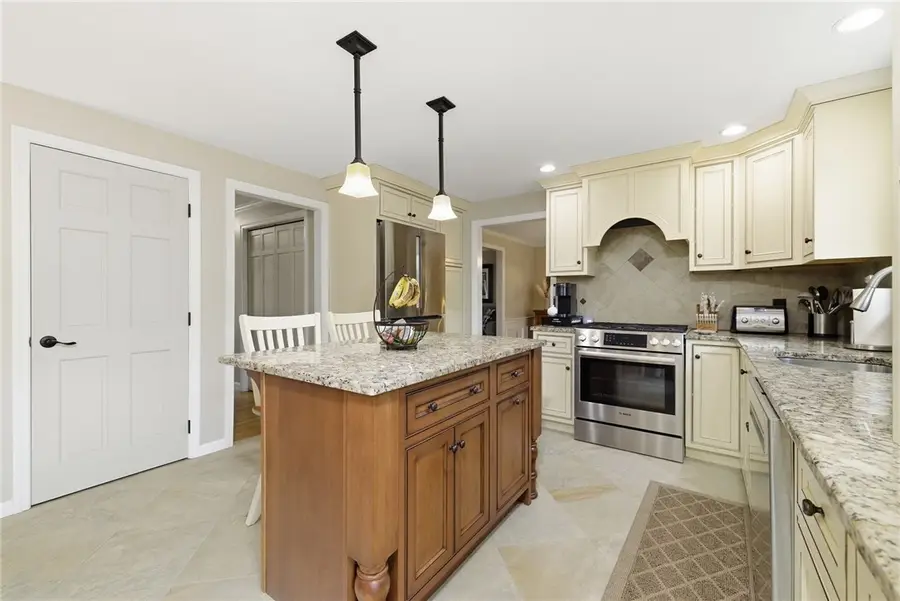 30 Princess Pine Circle, Taunton, MA 02780 - #3