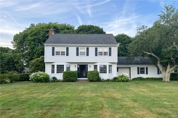 9 South Drive, Middletown, RI 02842