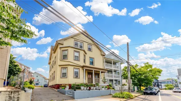264 Douglas Avenue, Providence, RI 02908