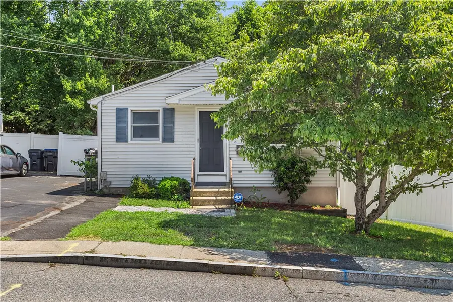 40 Blackstone Street, Cumberland, RI 02864 - #2