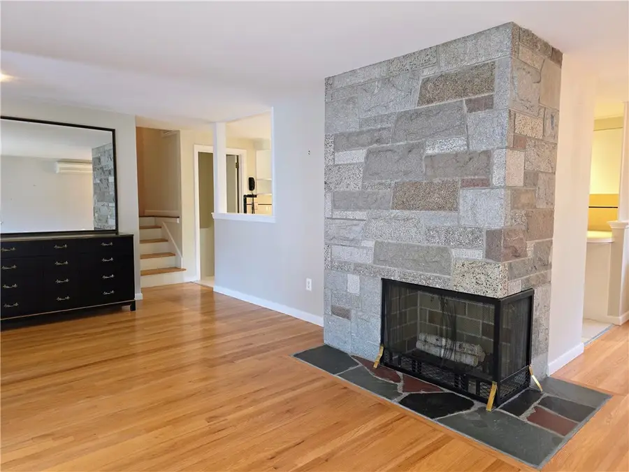 40 Russet Way, Cranston, RI 02920 - #3