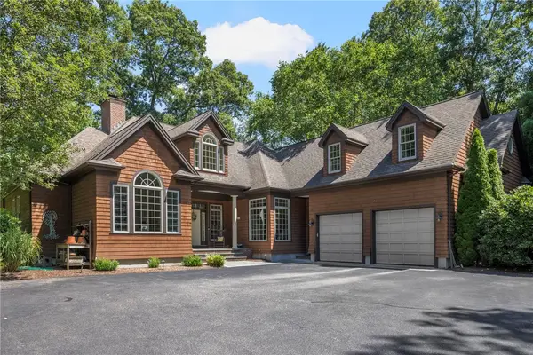 70 Great Road, East Greenwich, RI 02818