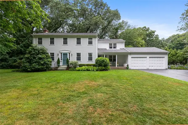 20 Terrace Drive, Barrington, RI 02806