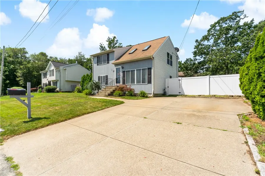 57 Vanstone Avenue, Warwick, RI 02889 - #2