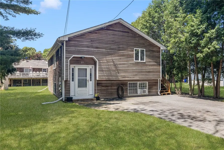 37 Opechee Drive, Bristol, RI 02809 - #2
