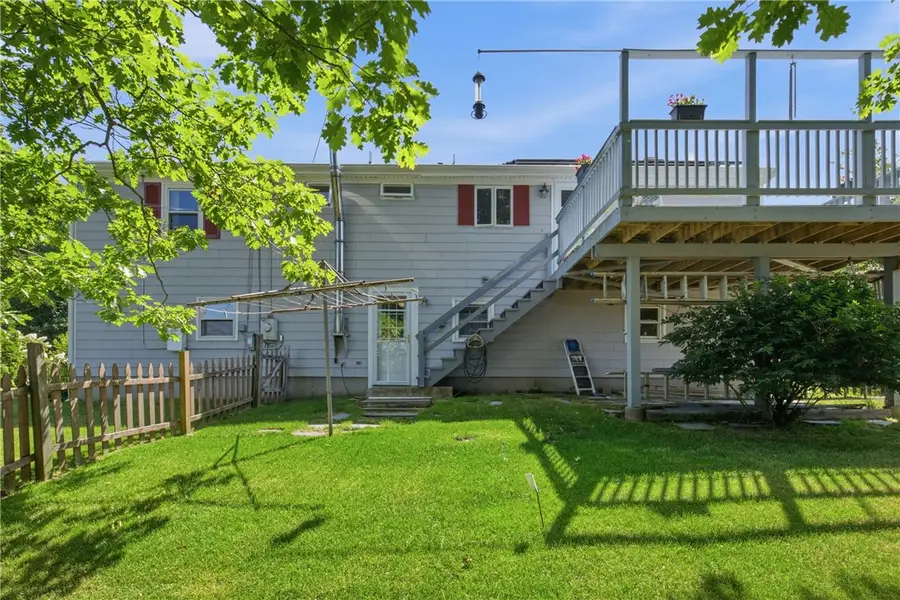 18 Continental Drive, Middletown, RI 02842 - #3