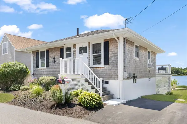 345 Riverside Street, Portsmouth, RI 02871