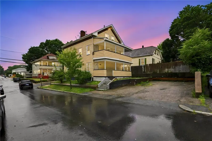 884 River Avenue, Providence, RI 02908 - #2