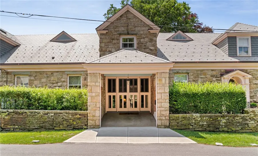 2 Hazard Avenue, Newport, RI 02840 - #3