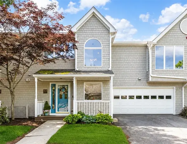 454 Paddock Lane, Bristol, RI 02809