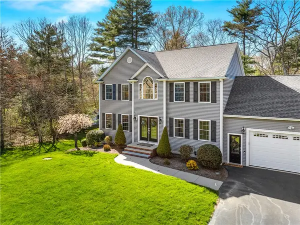 206 Burnside Avenue, Seekonk, MA 02771