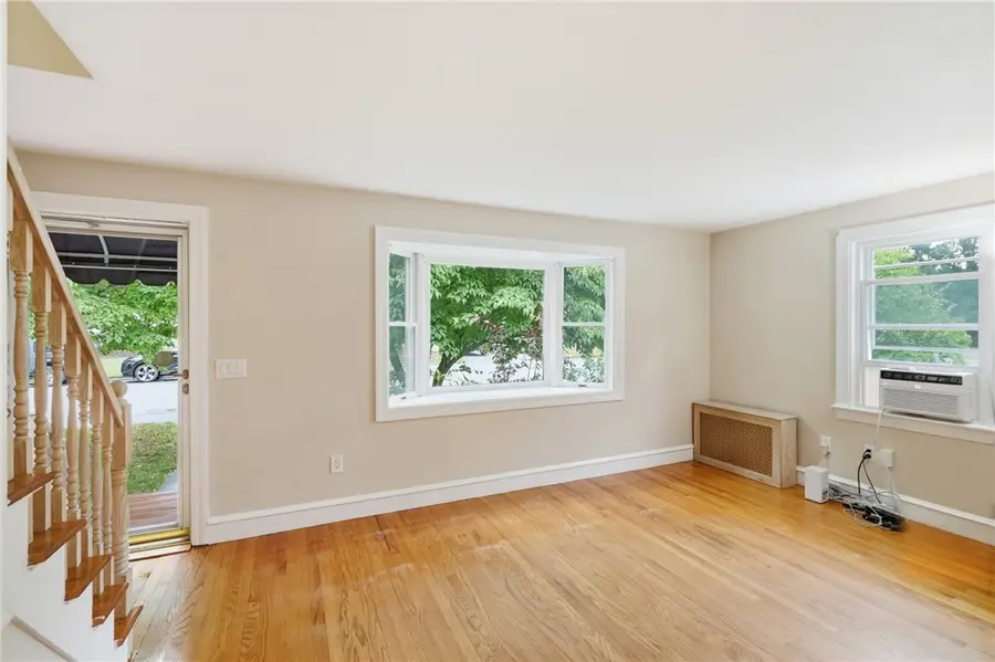 123 Hiawatha Street, Warwick, RI 02888 - #2