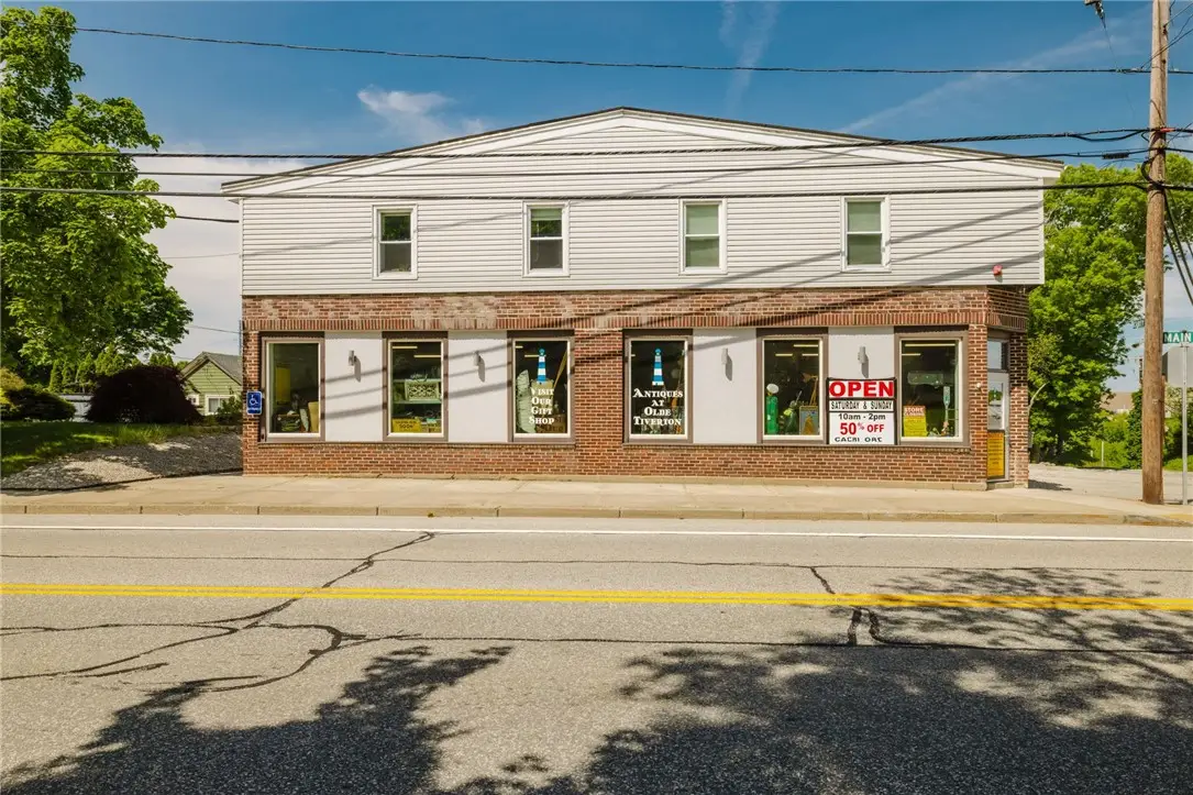 1019 Main Road, Tiverton, RI 02878 - #1