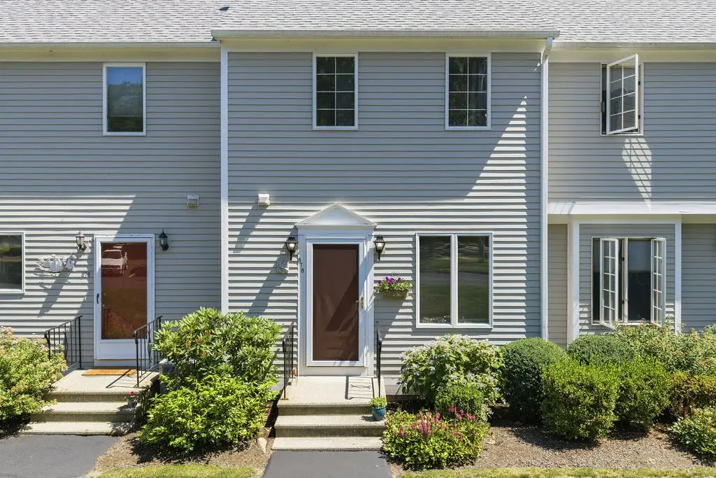 878 Bullocks Point Avenue, Riverside, RI 02915 - #1