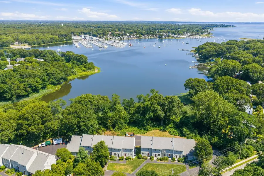 878 Bullocks Point Avenue, Riverside, RI 02915 - #3