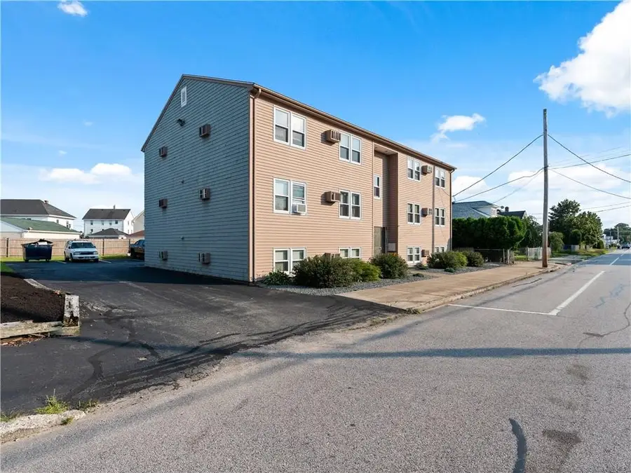 715 Cottage Street, Pawtucket, RI 02861 - #2